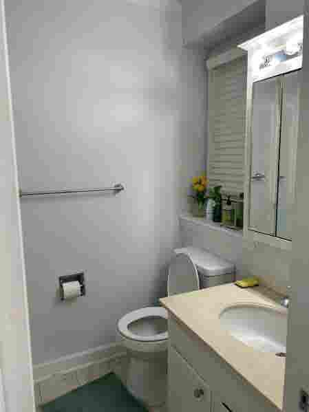 Private and Shared Bath Options