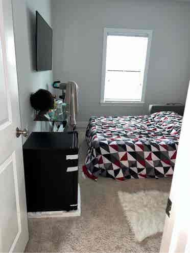 Furnished room for rent