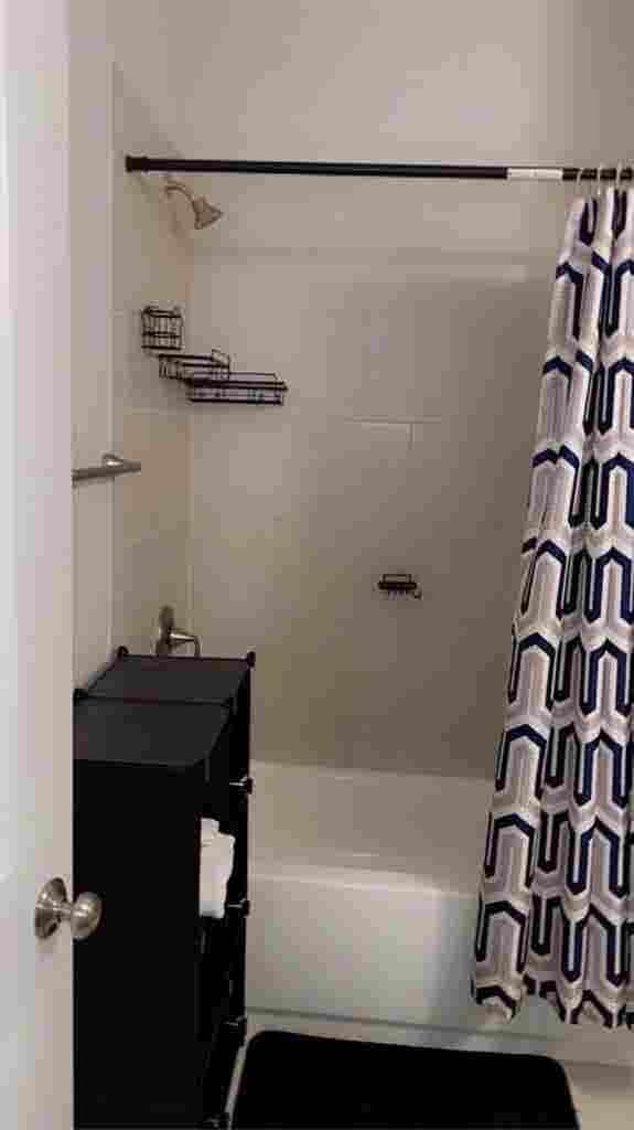 Furnished room for rent