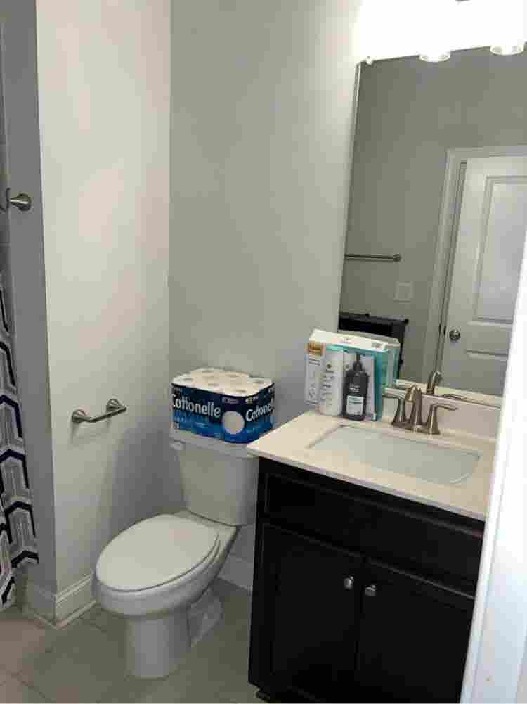 Furnished room for rent