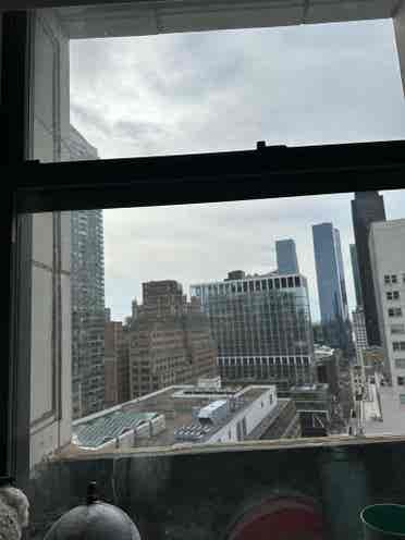 😍 Cheap Room in Midtown South 😍