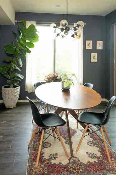 Room for rent in stylish townhome!