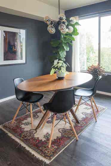 Room for rent in stylish townhome!