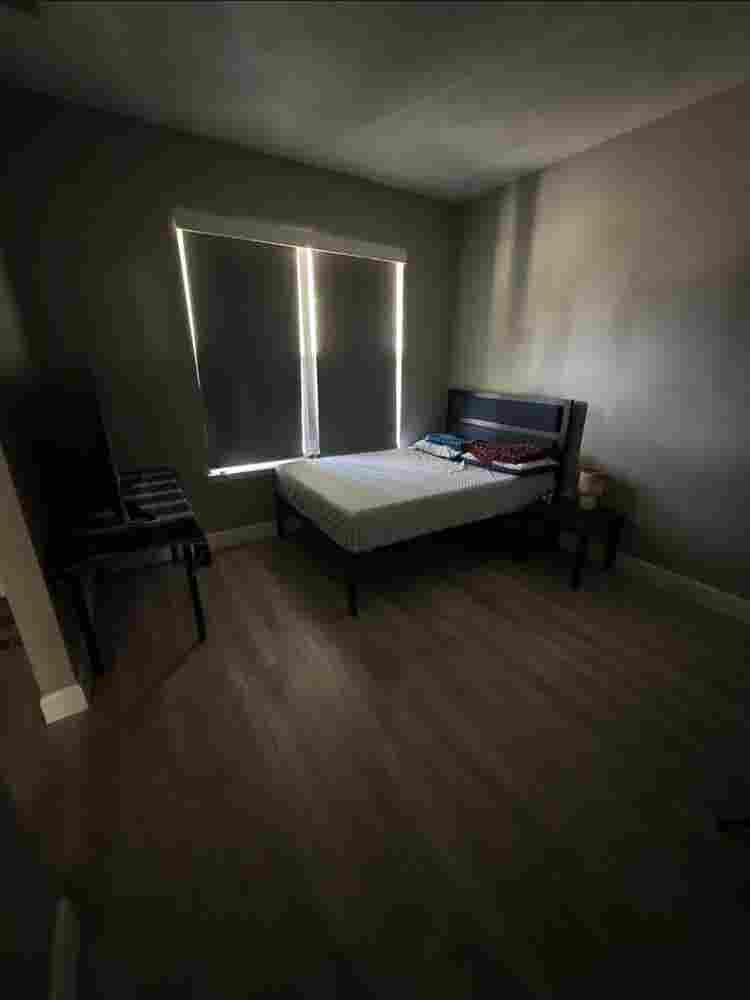 Room available - Sanford Downtown