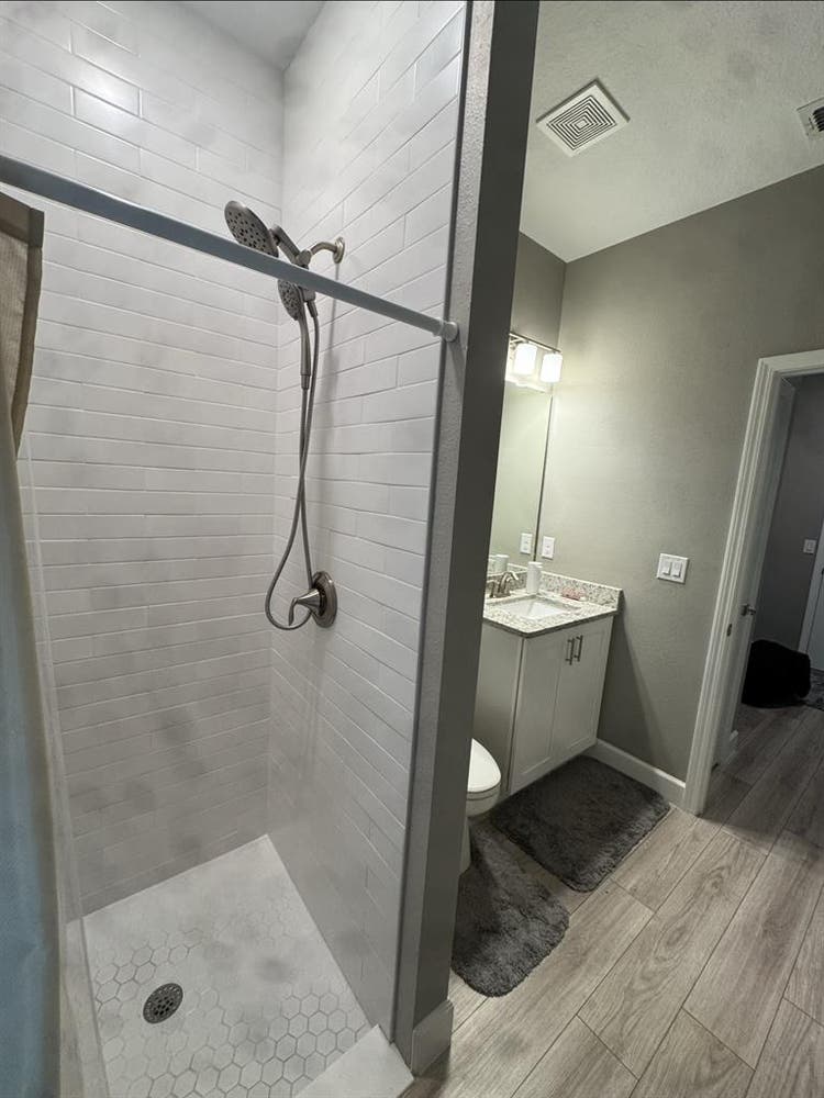 Room available - Sanford Downtown