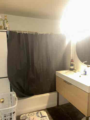 Two rooms available now!