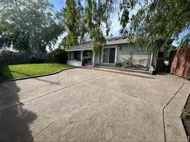 Two rooms available now!
