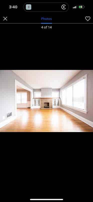 Looking for  new roomates!