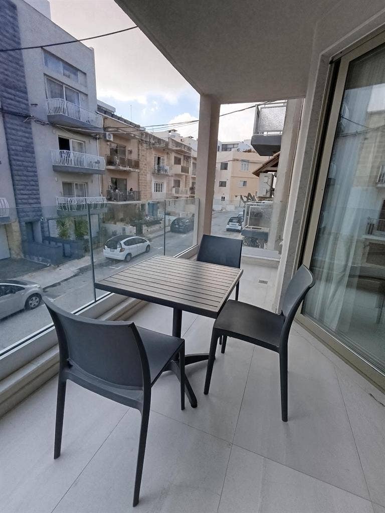 Shared Apartment - Private Room