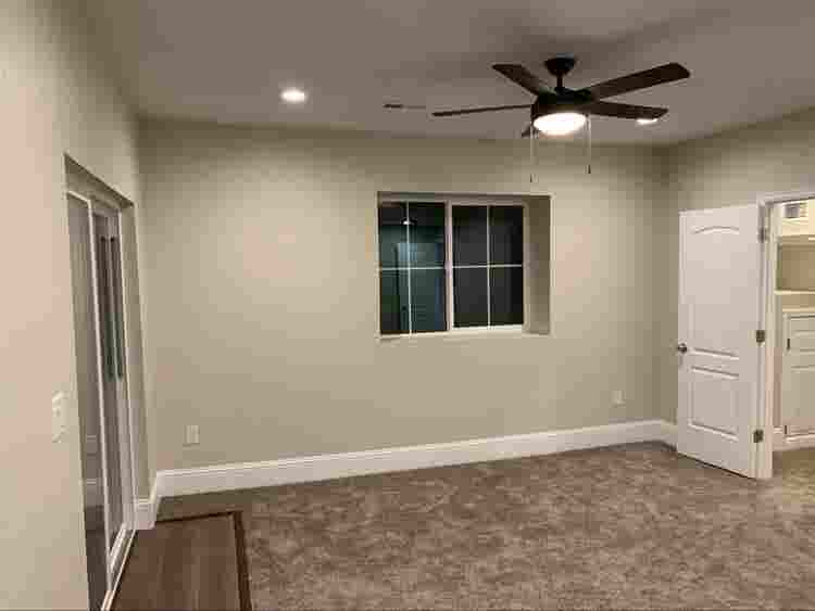 Spacious Room -
