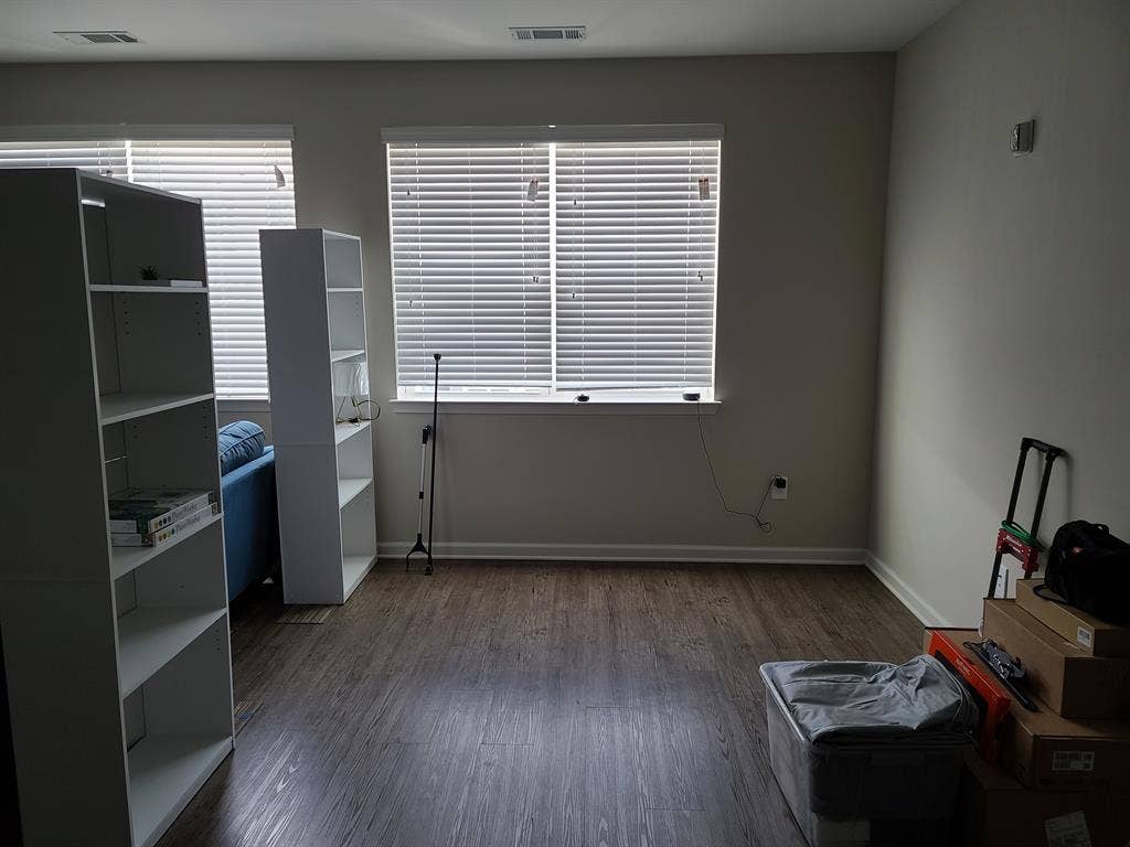 Private room & bath lease takeover!