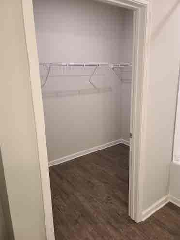 Private room & bath lease takeover!