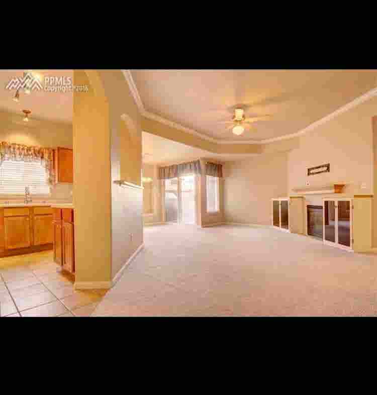 Luxury Condo in Need of a Roommate