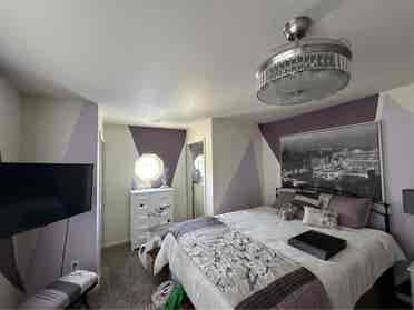 Looking for A nice roommate!!