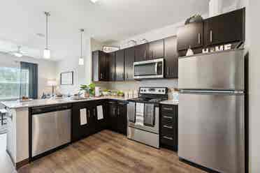 Amazing Apartment Lease Takeover