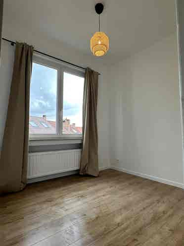 Fully Renovated 2-Bedroom, Wiener