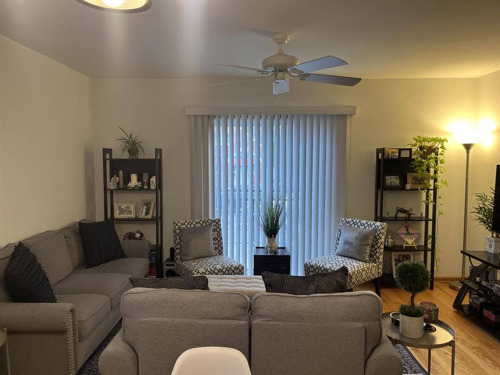 Rooms Available - Berwyn