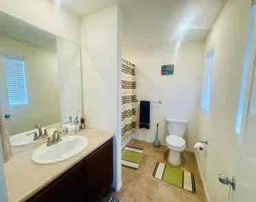 .5 bath House for rent