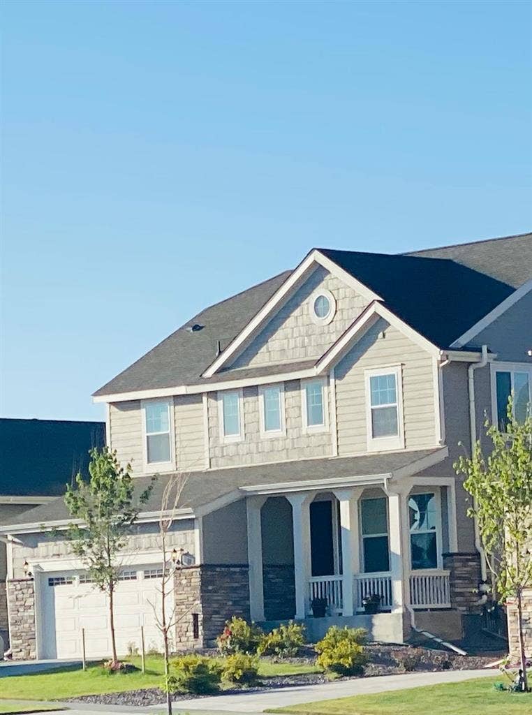 .5 bath House for rent