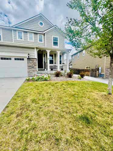 .5 bath House for rent
