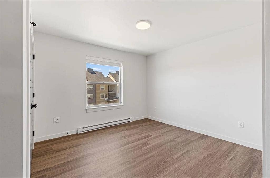 Looking for a roommate!