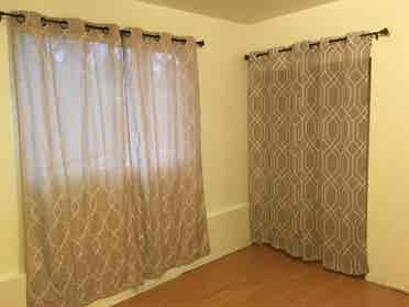Quiet private room in Renton