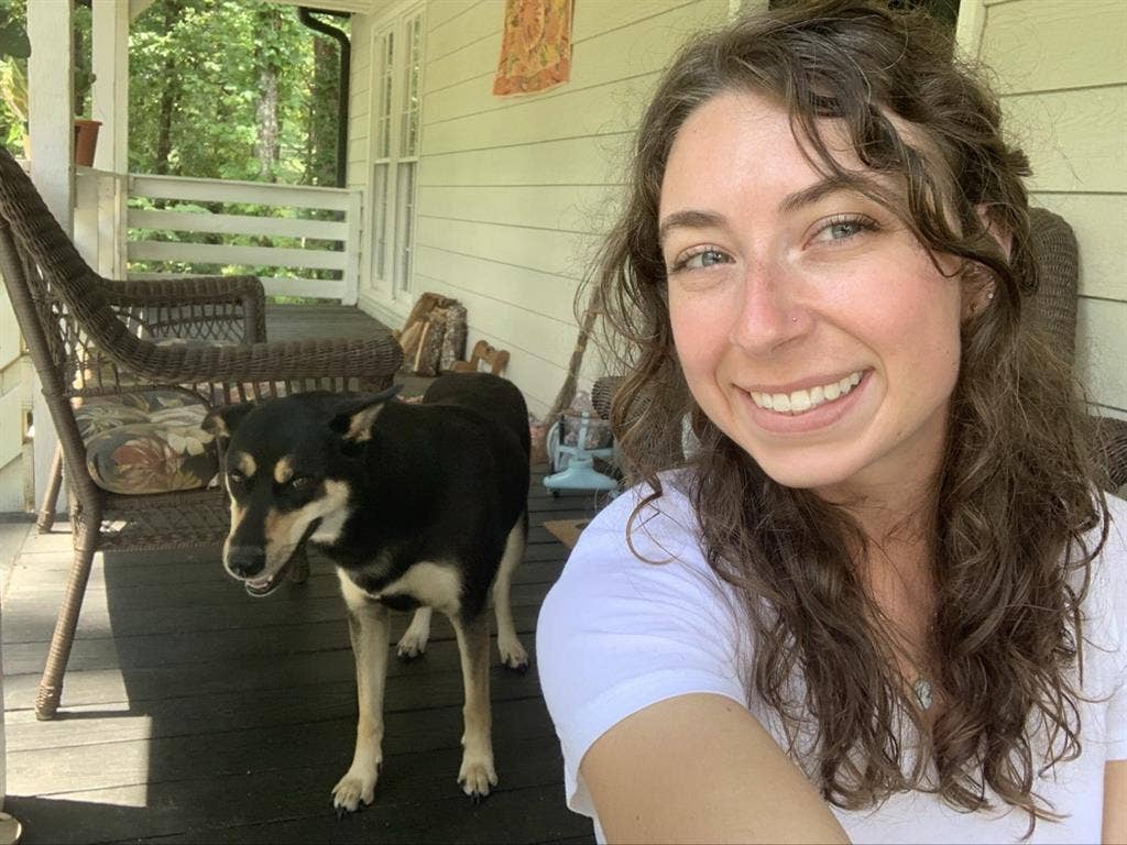 Looking for Female Roommates!!