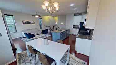 Large BDR w/Bath - 1BDR Per Level