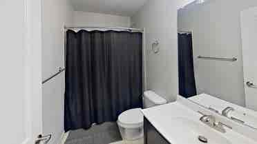 Large BDR w/Bath - 1BDR Per Level