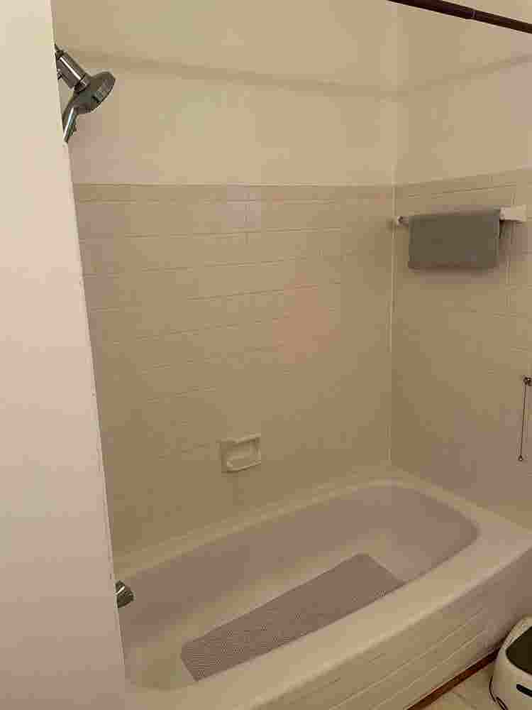 room near Fanshawe College - $/m