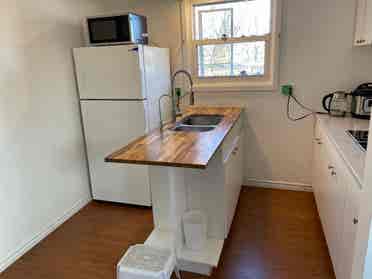 room near Fanshawe College - $/m