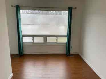 room near Fanshawe College - $/m
