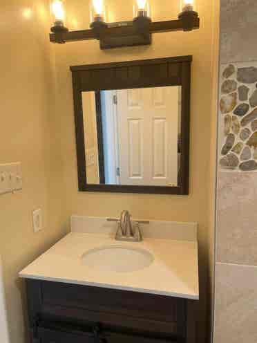 VCU Area, Available on Aug 1