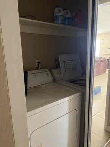 Small room for rent