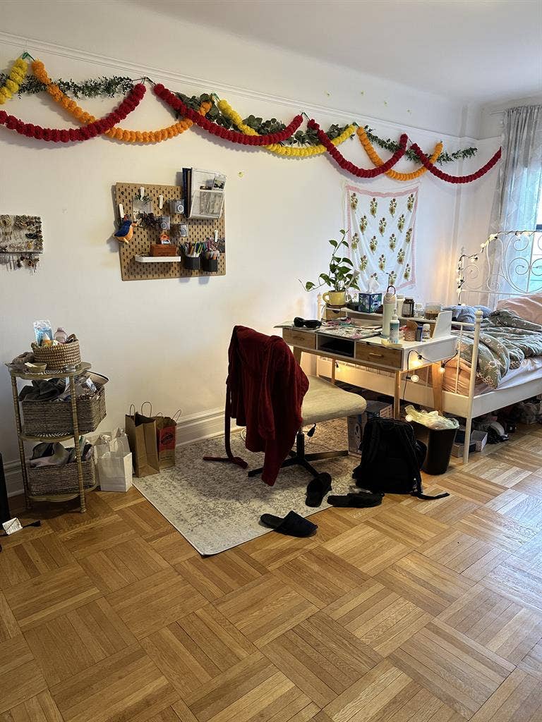 1 room available in bt