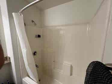 Private Loft Near CSUSM –$/month