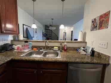 Private Loft Near CSUSM –$/month