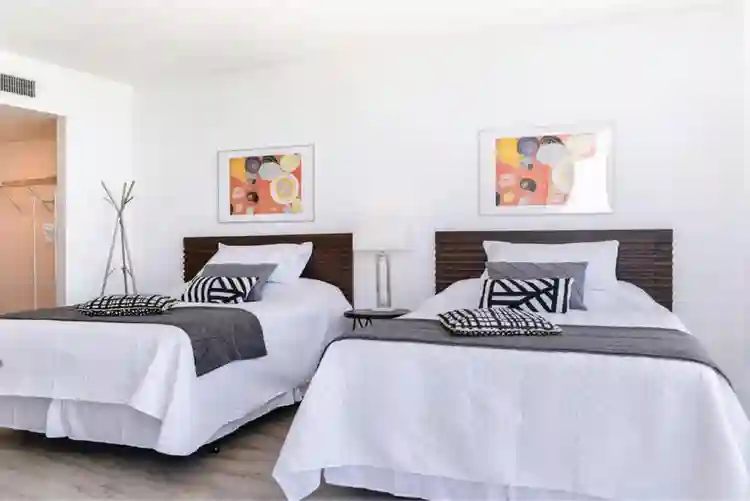 Stunning bay&city view bath