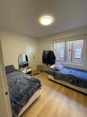 Shared room with 2 single beds
