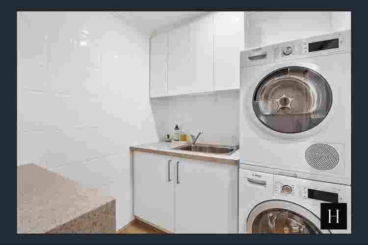 Large Room in 2Storey CBD Penthouse