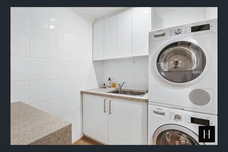 Large Room in 2Storey CBD Penthouse