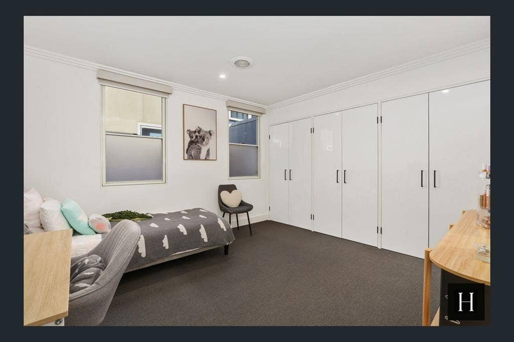 Large Room in 2Storey CBD Penthouse