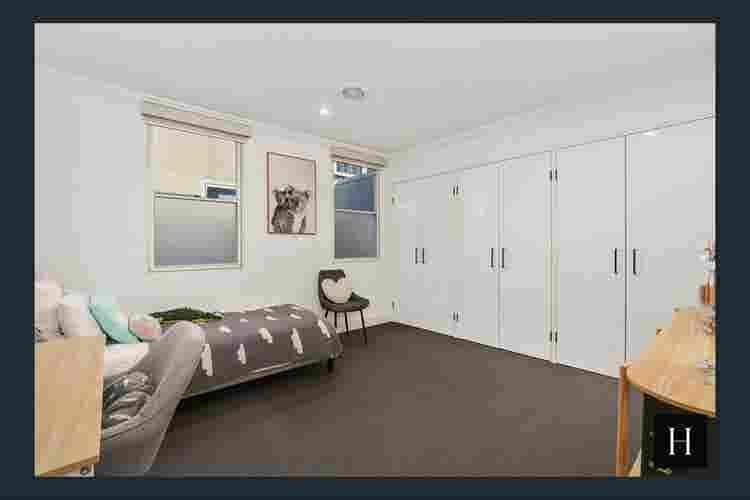Large Room in 2Storey CBD Penthouse