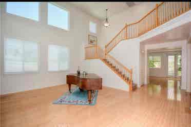 Spacious  comfortable pleasant