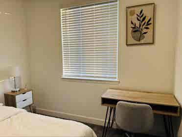 Furnished room with private bathh