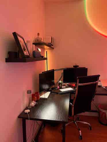 ✨Spacious Room in Midtown South✨
