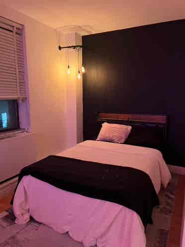 ✨Spacious Room in Midtown South✨