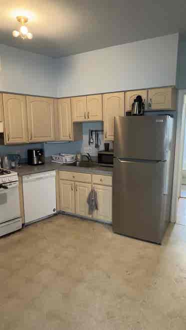 RFR starting ASAP ( furnished)