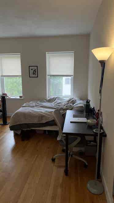 RFR starting ASAP ( furnished)