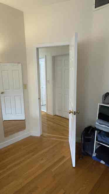 RFR starting ASAP ( furnished)